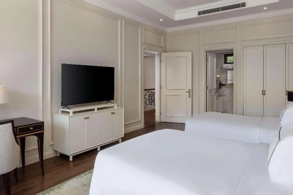 Vinpearl Discovery Rockside Nha Trang