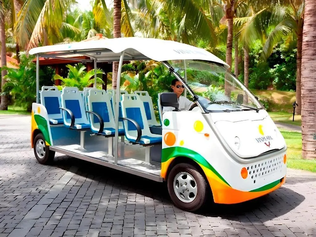 Vinpearl Discovery Rockside Nha Trang 5*,  Vietnam
