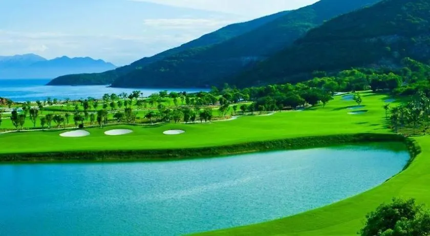 Vinpearl Discovery Rockside Nha Trang
