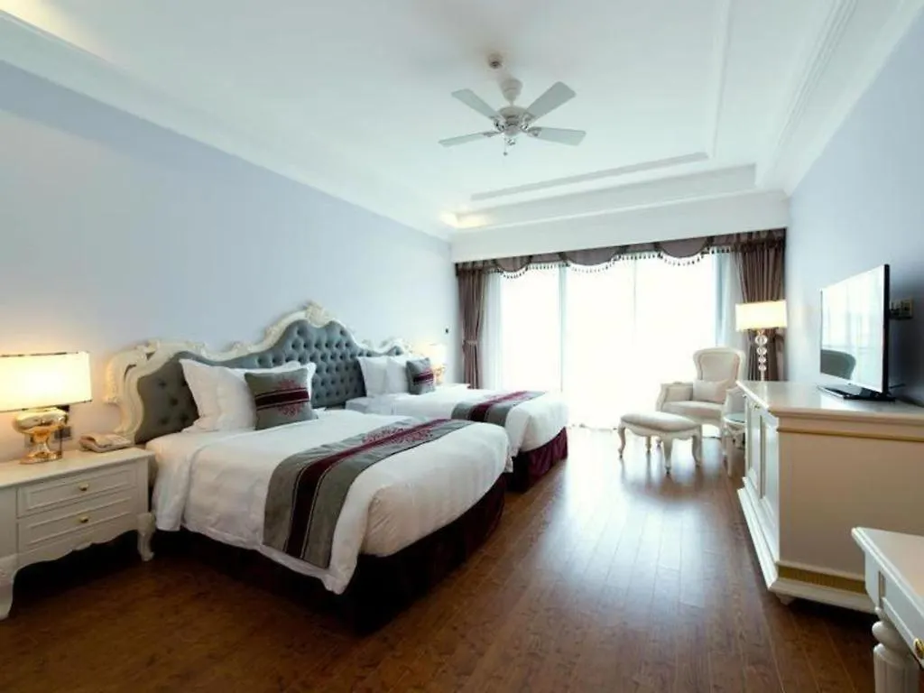 Semesteranläggning (resort) Vinpearl Discovery Rockside Nha Trang