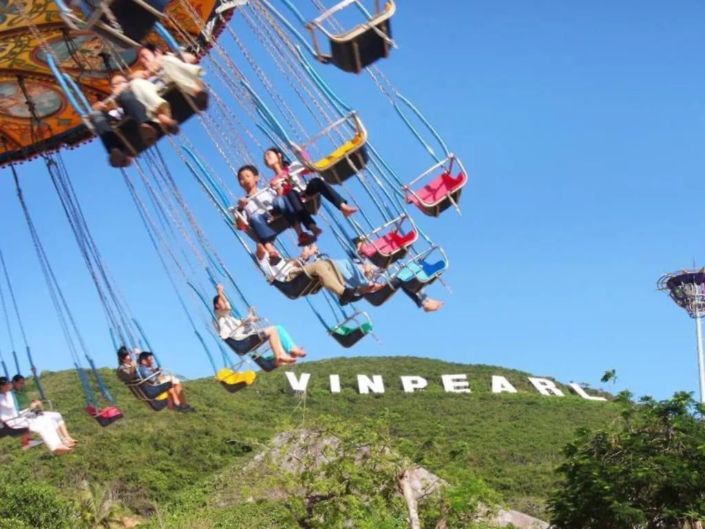 Vinpearl Discovery Rockside Nha Trang 5*,