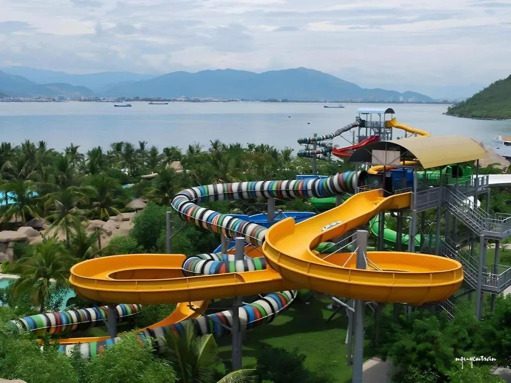 Vinpearl Discovery Rockside Nha Trang